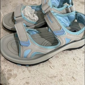 Size 7 Rlimar footwear woman New